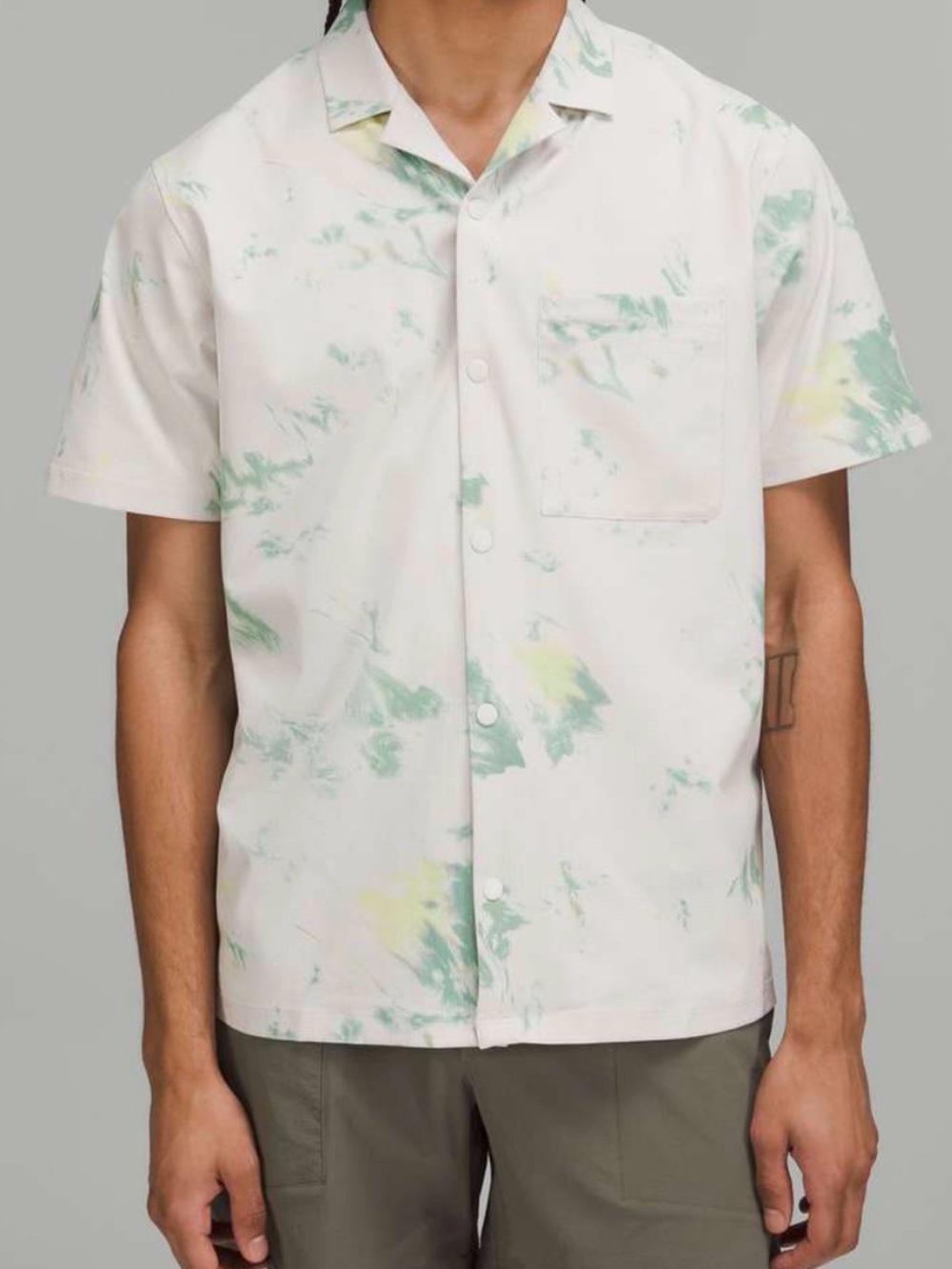 Lululemon Airing Easy Camp Collar Shirt Diffuse Dye Green Multi Snap Men's 2XL